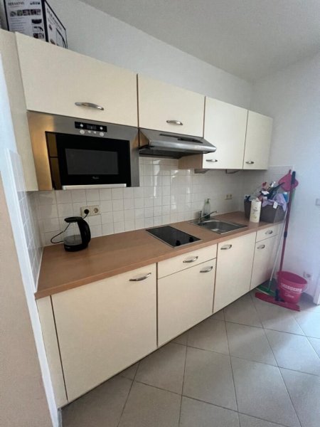 Kleine, smarte Starterwohnung mit Balkon und guter Infrastruktur