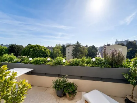Wenn Weitblick auf Wohngefühl trifft - Traumhafte 3 Zimmer - Maisonette mit einzigartigem Balkon