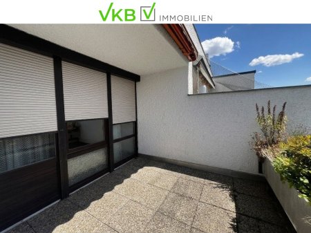 Großzügige Maisonettewohnung mit zwei Terrassen & Tiefgaragenplatz in Sackgassenlage