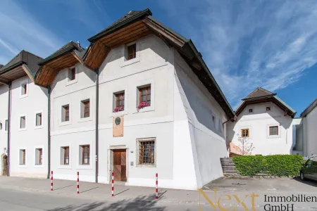 Wohnen mit Geschichte - charmante Altbau-Dachgeschosswohnung in Wels – Top 5 stilvoll wohnen auf ca. 81 m²