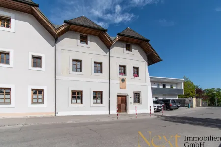 Wohnen mit Geschichte - charmante Altbau-Dachgeschosswohnung in Wels – Top 5 stilvoll wohnen auf ca. 81 m²