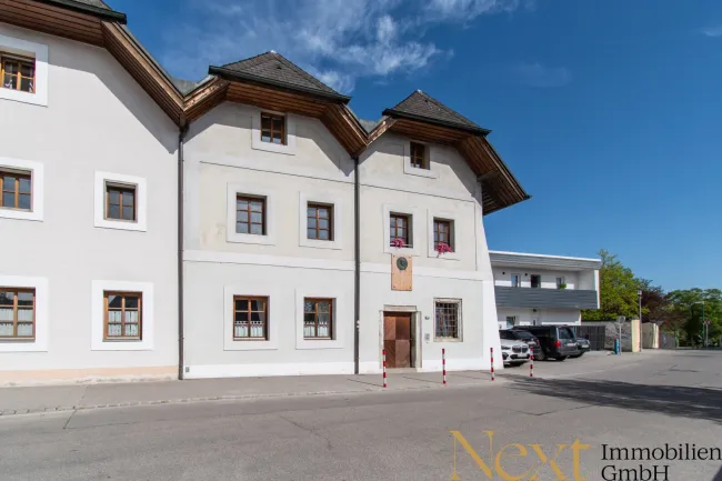 Wohnen mit Geschichte - charmante Altbau-Dachgeschosswohnung in Wels – Top 5 stilvoll wohnen auf ca. 81 m² - Bild