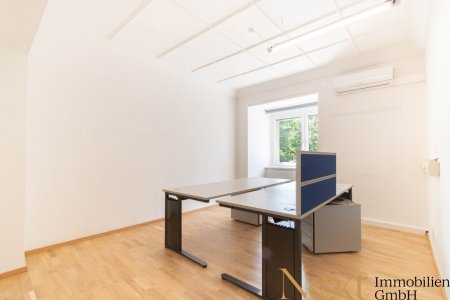 Büro II
