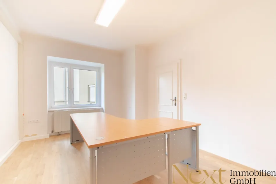 Büro I