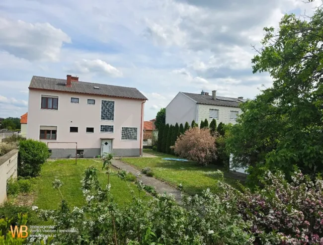 Sonnige Ruhelage, 157m² Wohnfläche, 2 Etagen, Garten und Balkon - Bild