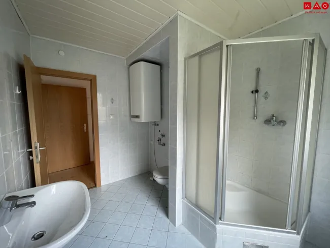 Whg 5 - Badezimmer