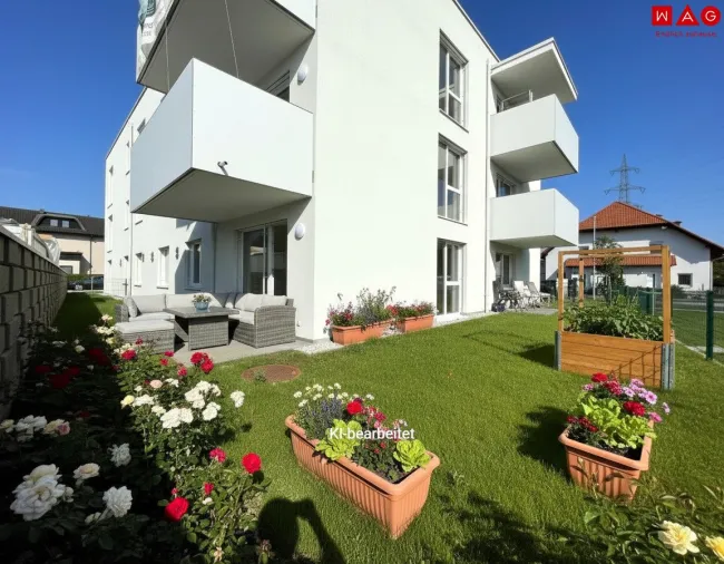 Möblierungsvorschlag KI generiert Garten