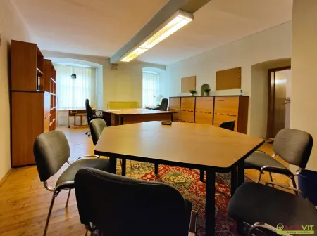 Gepflegtes Mehrparteienhaus mit vier Wohneinheiten in zentraler Lage von Judenburg.