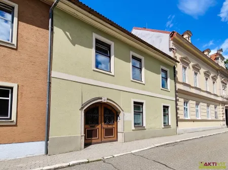 Gepflegtes Mehrparteienhaus mit vier Wohneinheiten in zentraler Lage von Judenburg.