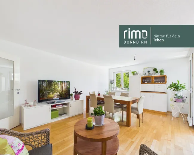 Großzügige 4-Zimmerwohnung mit schöner Südwest-Loggia in Bregenz - Titelbild
