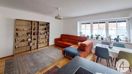 Großzügige Terrasse und Lift direkt in die Wohnung!