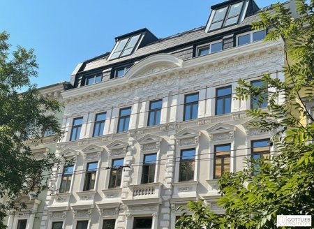 Erstbezug in U-Bahn-Nähe! Liebevoll generalsanierte 2-Zimmer-Wohnung in Gründerzeithaus