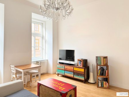 Bestlage beim Hamerlingplatz! Sonnige und möblierte 2-Zimmer-Altbau-Wohnung in Vorstadthaus