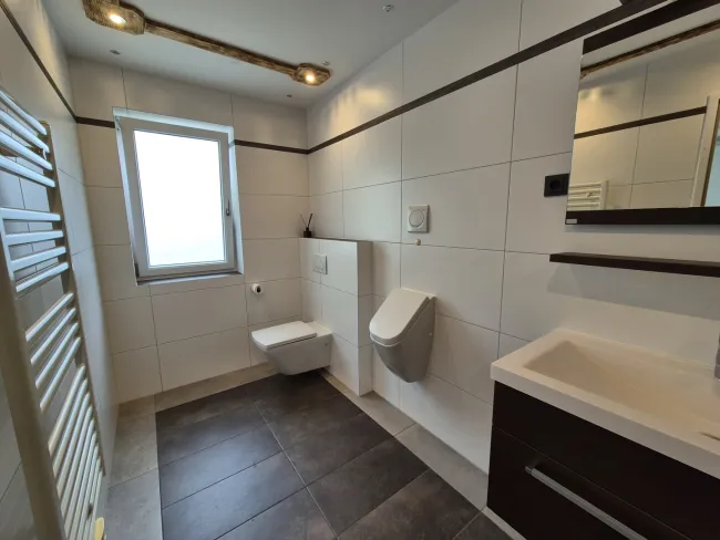 EG Badezimmer mit WC
