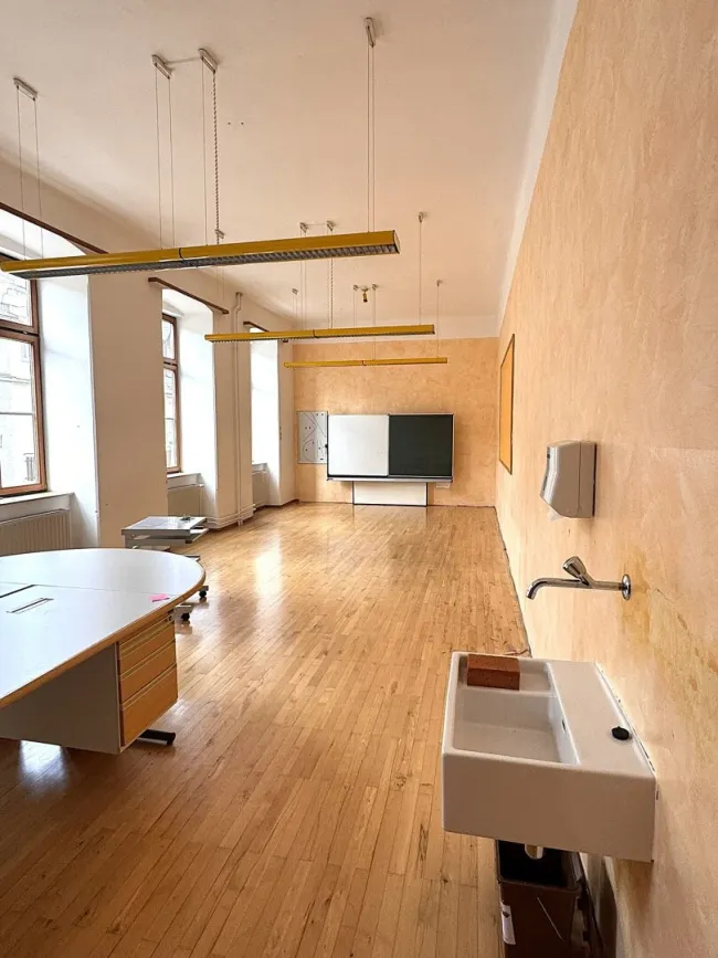 Klassenzimmer Volksschule