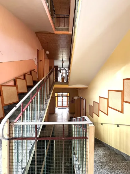 Stiegenhaus Volksschule