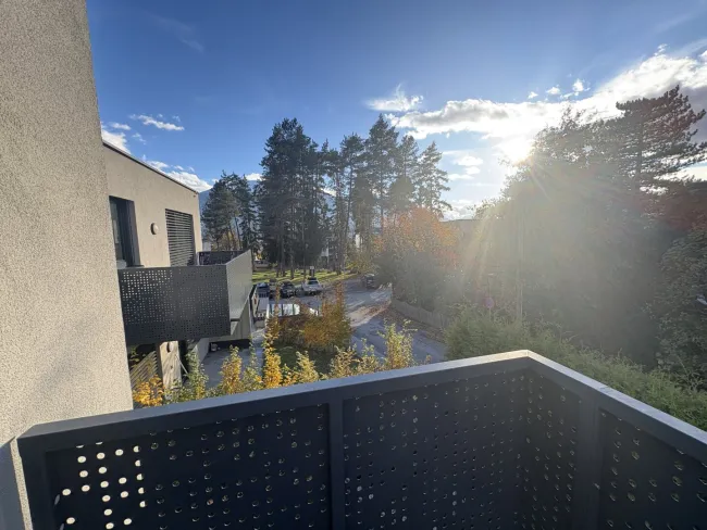 Balkon mit Gartenblick