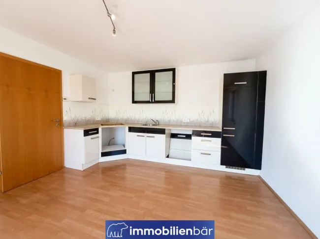 Großzügige 3-Zimmer-Eigentumswohnung mit Balkon | Viel Platz zum Wohlfühlen - Bild