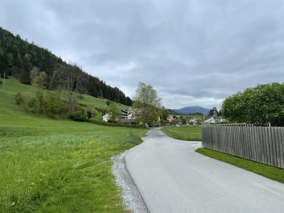 NEUBERG AN DER MÜRZ/SCHENKFELD - ZENTRAL GELEGENE BAURECHTSGRÜNDE - Bild