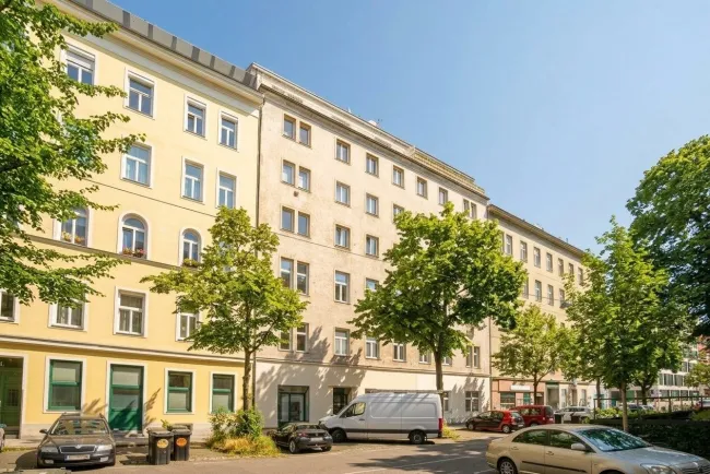 *Wohnungspaket* im Gründerzeithaus Nähe Prater, Uni, Messe Wien! - Bild