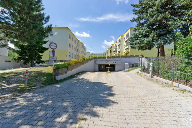 Einfahrt Tiefgarage