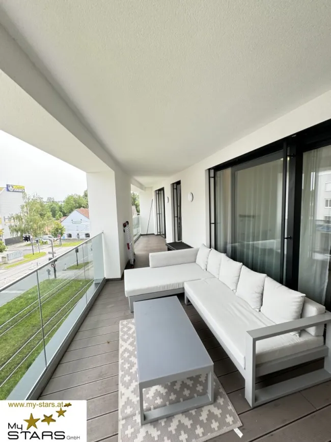 Neuer Kaufpreis: hochmoderne Loggia-Wohnung mit dem "Schloss Traun" vor der Haustüre - Bild