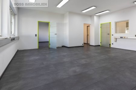 Linz Industriezeile | 107 m² Büro + 150 m² beheizbares Lager + 100 m² Außenlager