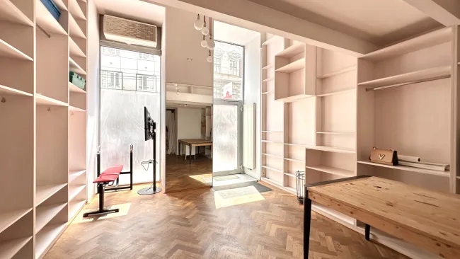 Geschäftslokal auf der Josefstädter Straße | 52 m² auf zwei Ebenen | ab Herbst beziehbar - Bild