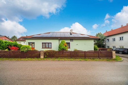 EINFAMILIENHAUS KORNEUBURG MIT PV-ANLAGE & BATTERIESPEICHER - GÜNSTIG & UNABHÄNGIG WOHNEN