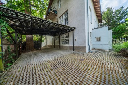 TRAUMHAFTE 5 ZIMMER WOHNUNG IM COTTAGE VIERTEL MIT GARTEN + STELLPLATZ