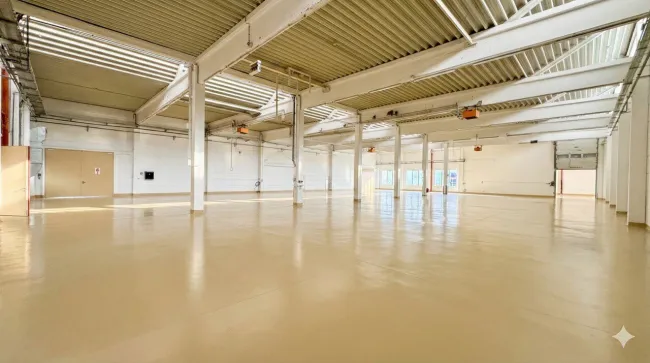 Produktions- & Lagerhalle | 3.057 m² | Lebensmitteltauglich | 5 t/m² Bodenbelastung | St. Pölten / S33 - Bild