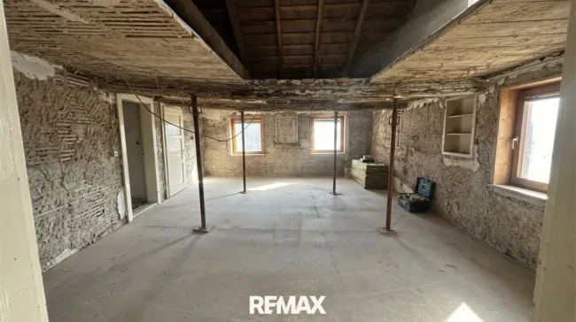 Altbau
