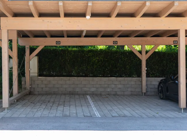 Carport-Stellplätze