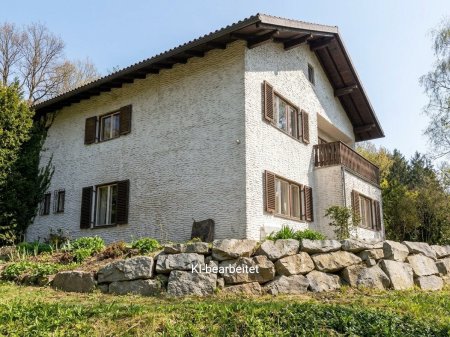 Großzügiges Einfamilienhaus mit Garten, Garage und 6 Zimmern in Ansfelden, renovierungsbedürftig!