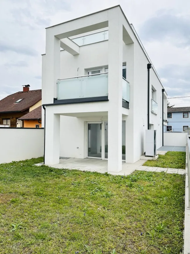 Einfamilienhaus: 5 Zimmer, grüne Umgebung, Park in der Nähe - das perfekte Zuhause! - Titelbild