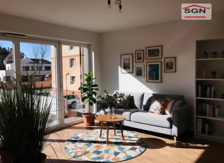 Schöne Wohnung zum Sofortbezug und mit PKW-Abstellplatz