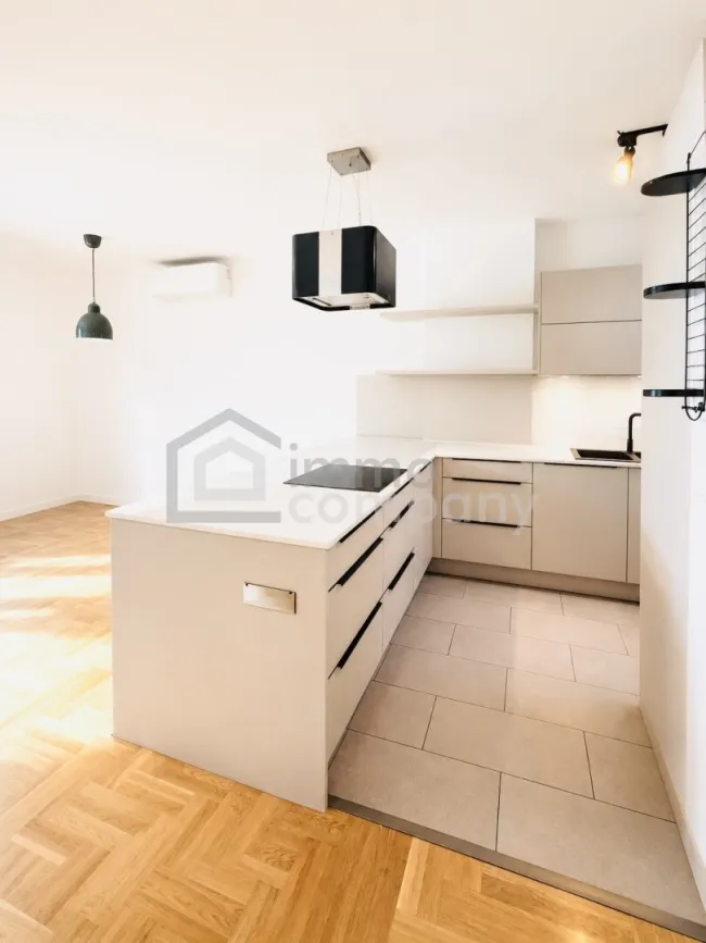 Ideales Zuhause für ein glückliches Familienleben! Wunderschöne Aussicht und eine großartige Lage! 21.Bezirk - Bild