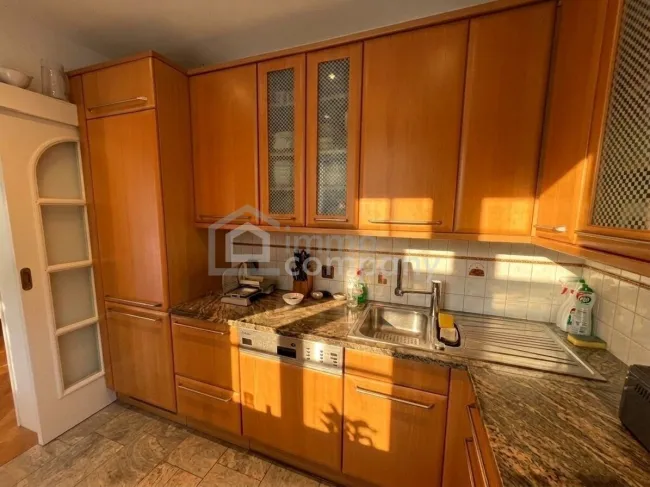 Charmanter Bungalow mit Garten, Terrasse & Carport in 1220 Wien – 3 Zimmer, 74m²! - Bild