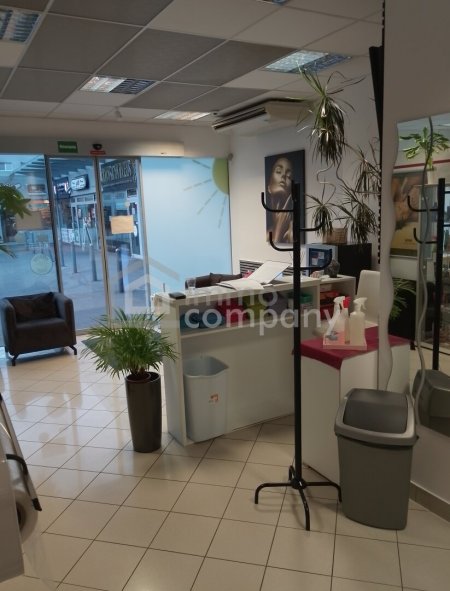 Modernstes Sonnenstudio in ruhiger Lage!