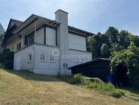 Großzügiges 9-Zi-Haus in Straden, Garten, Pool, Garagen und 40 m2 Wintergarten – 280 m² Wohnkomfort in Toplage