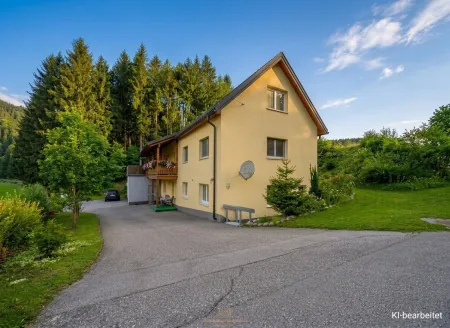 Saniertes Landhaus mit Wiesen, Wald & eigenem Brunnen | 178 m² | 7.154 m² lastenfrei | Gloxwald, OÖ