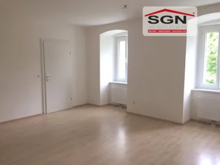Ruhige 2-Zimmerwohnung Zentrumsnahe - Titelbild