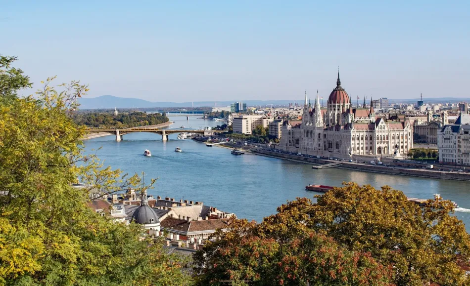 Immobilien in Ungarn – Landhäuser, Weingüter, Balatonhäuser & Renditeobjekte | Großes Off-Market-Portfolio | Auf Anfrage - Bild