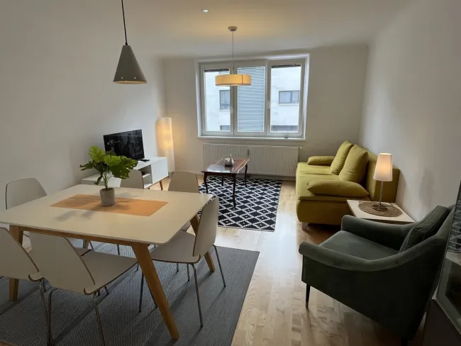 1100 Wien / HBF-Nähe: Neuwertige 5-Zimmer-Wohnung (96 m²) als Investment – Nettomiete € 1.185,65, bis 2028 - Bild