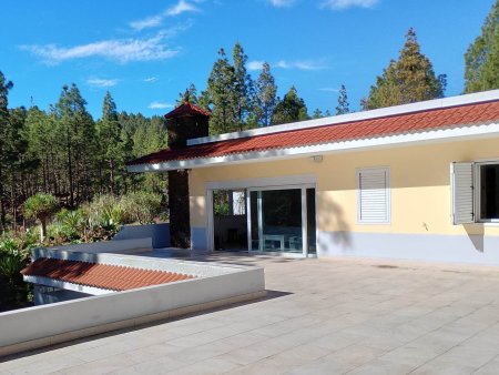 Teneriffa: Refugium im Grünen, komplett saniert, riesiges Grundstück