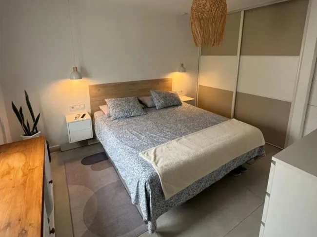 Teneriffa: Charmantes Reihenendhaus mit Dachterrasse und Gemeinschaftspool - Bild