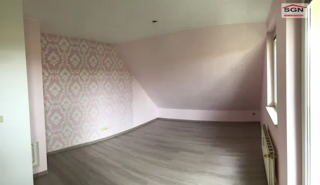 Dachgeschosswohnung mit Balkon in Langau - Bild