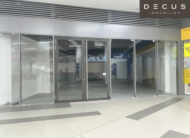 Schaufenster - von der Mall aus gesehen