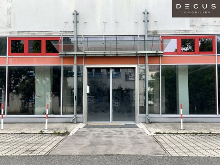 | Verkehrsgünstige Lage | TRILLERPARK | Lager- und Geschäftsfläche