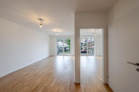 Ihr Rückzugsort im Grünen – 2-Zimmer-Wohnung mit Balkon und Tiefgaragenparkplatz
